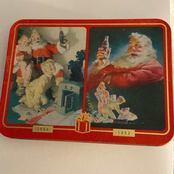 Brand New 1996 Vintage Sealed Coca Cola Santa 2 Decks 1952 & 1964 Playing Cards - Picture 1 of 4